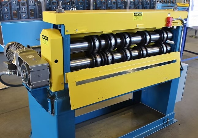 Rollforming machinery